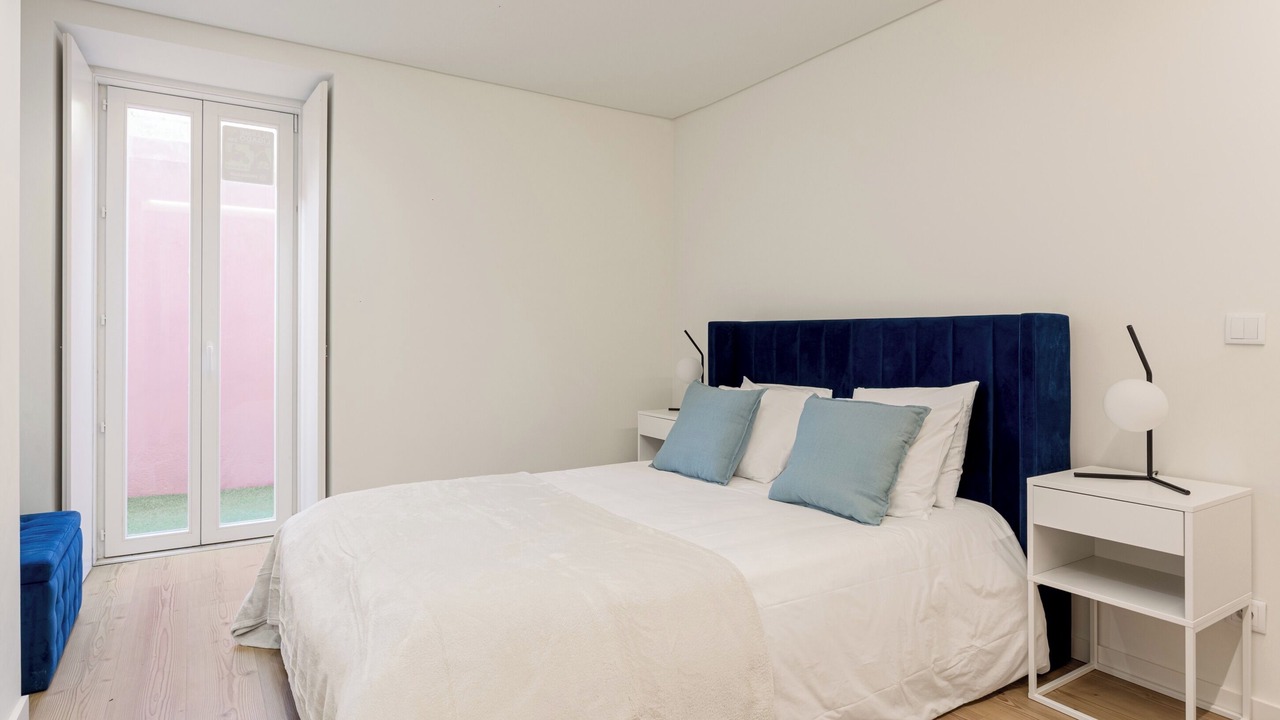 Photo of Bedroom in Linda-a-Velha