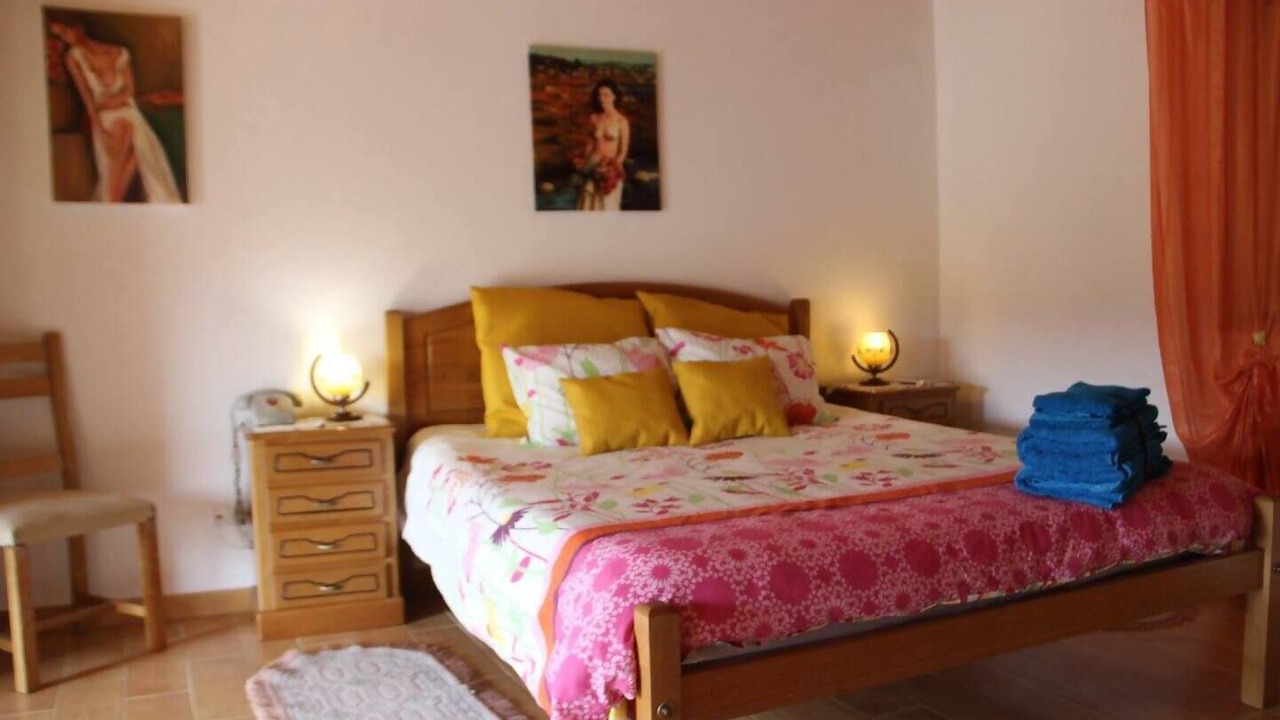 Photo of Bedroom in Moitas