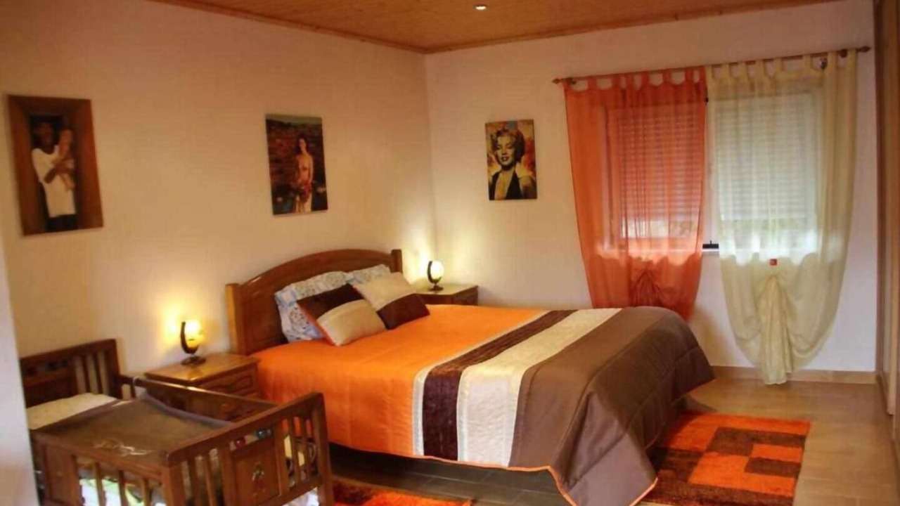 Photo of Bedroom in Moitas