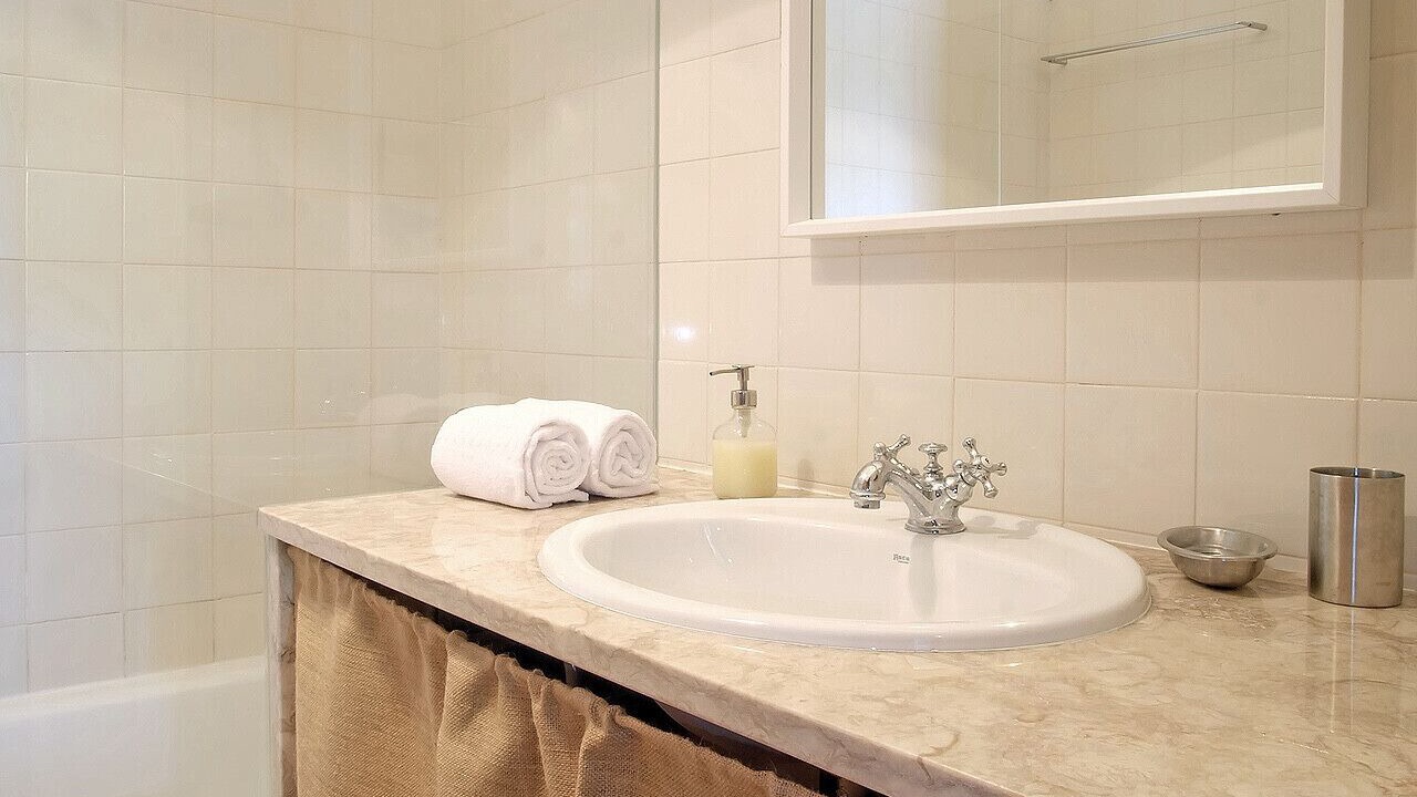 Photo of Bathroom in Almoinha