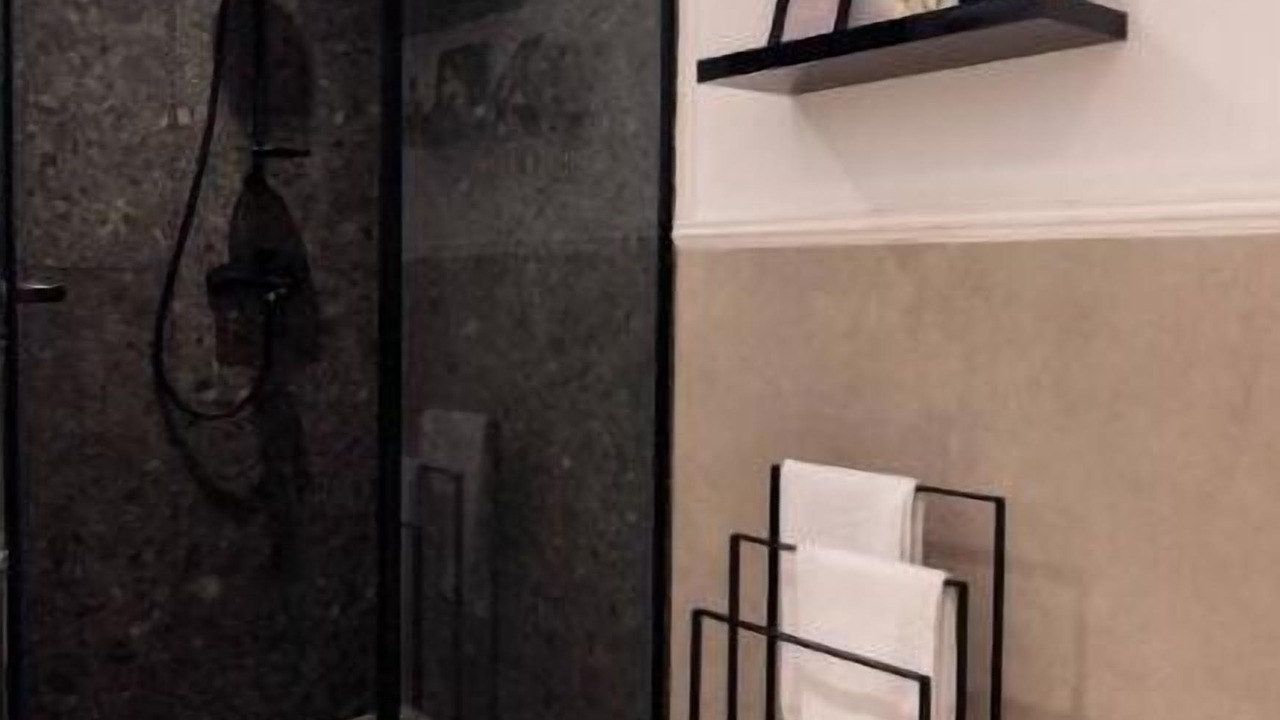 Photo of Bathroom in LA GIRONDE