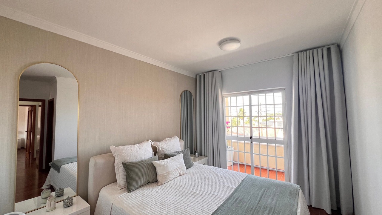 Photo of Bedroom in Charneca de Caparica e Sobreda