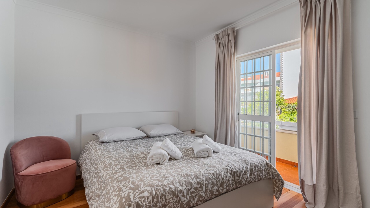 Photo of Bedroom in Charneca de Caparica e Sobreda