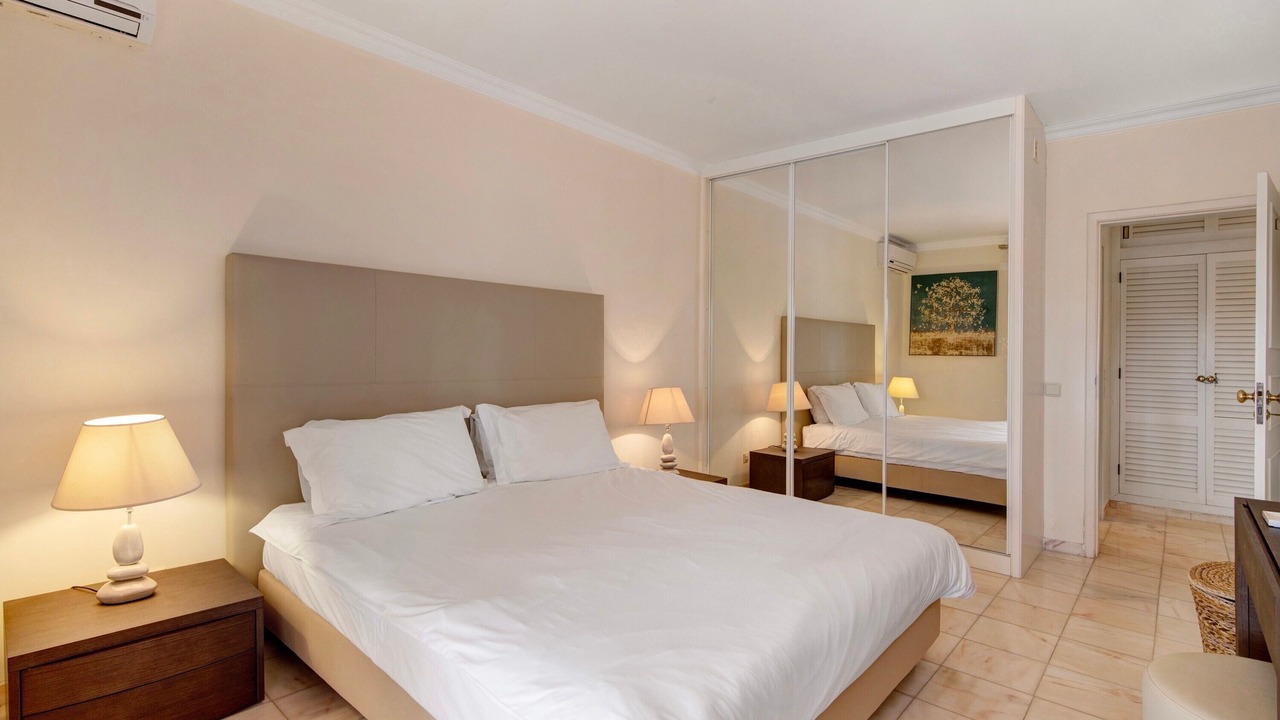 Photo of Bedroom in Vale do Lobo