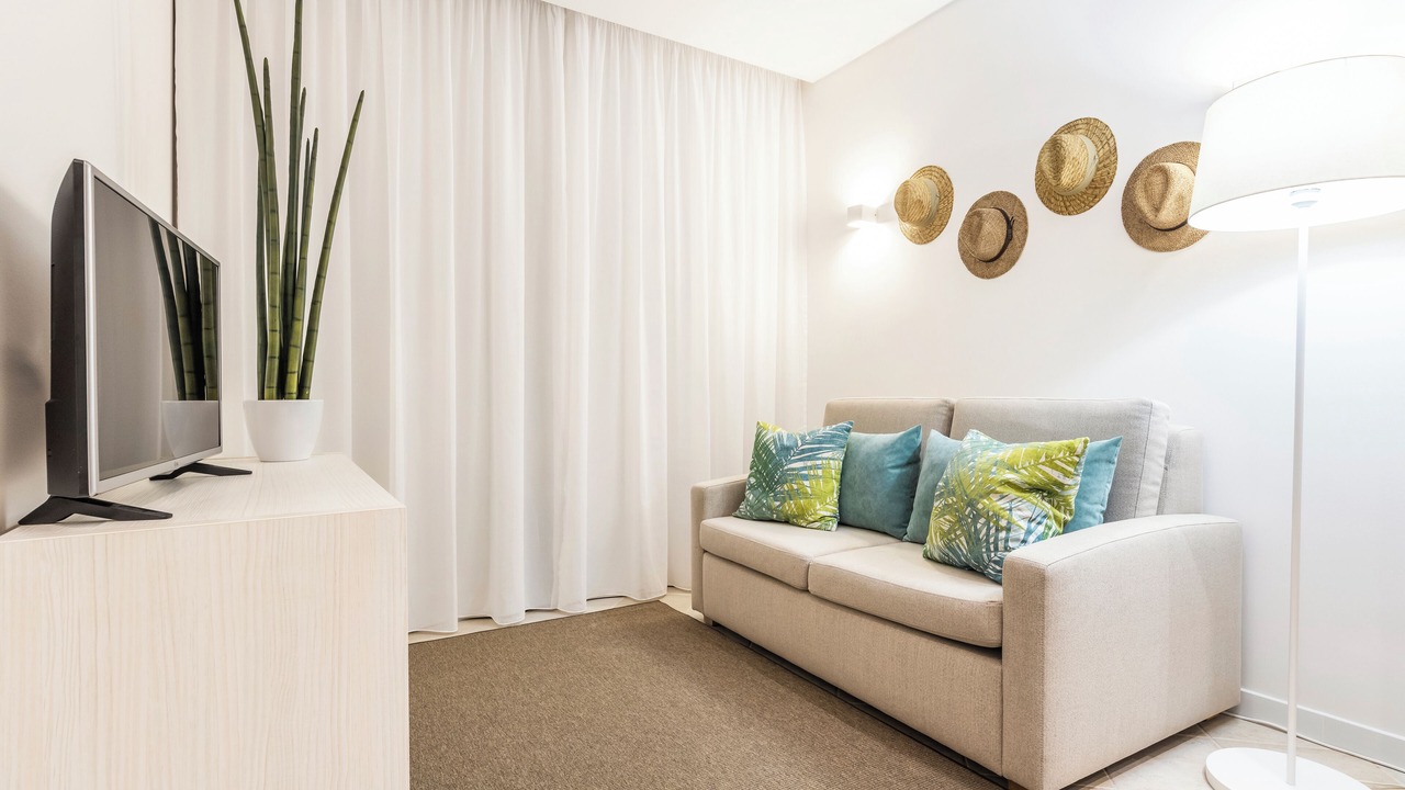 Photo of Livingroom in Oura