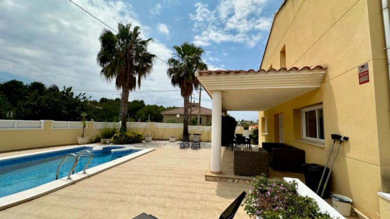 Photo of Outdoor in Borriol