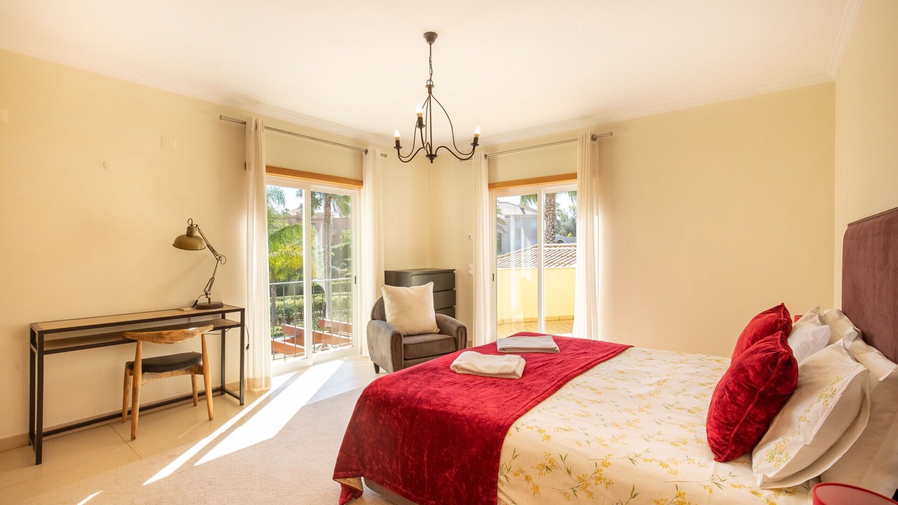 Photo of Bedroom in Funchal