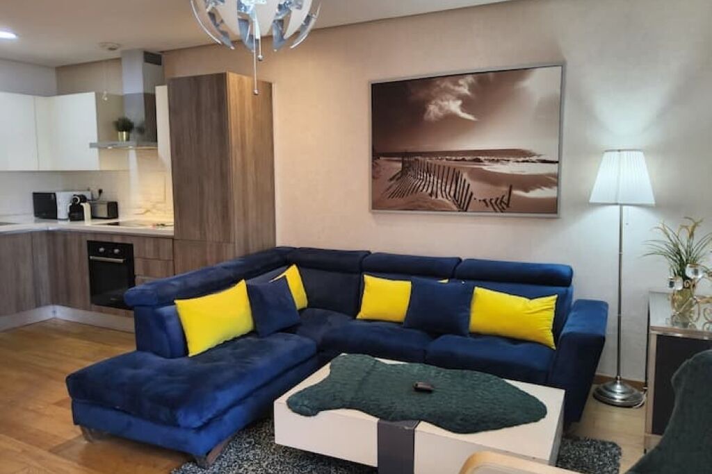 Photo of Livingroom in SOUR JDID