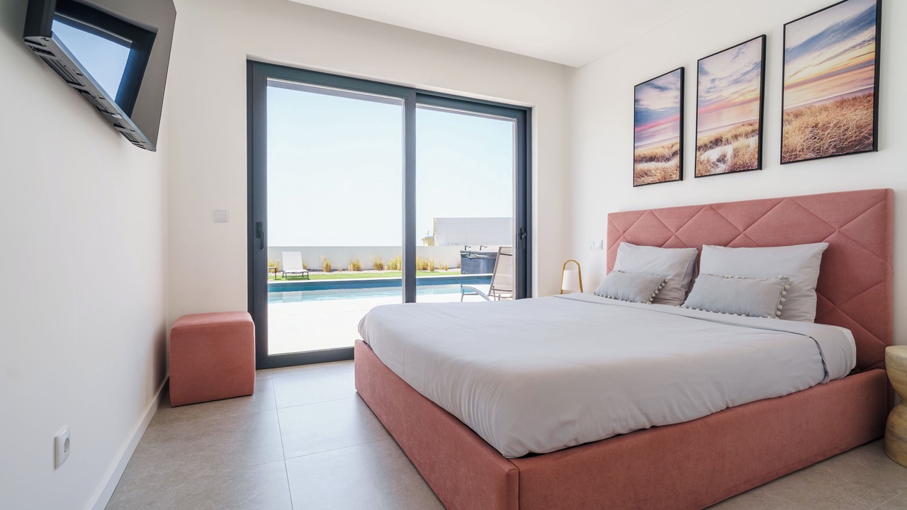 Photo of Bedroom in Atalaia