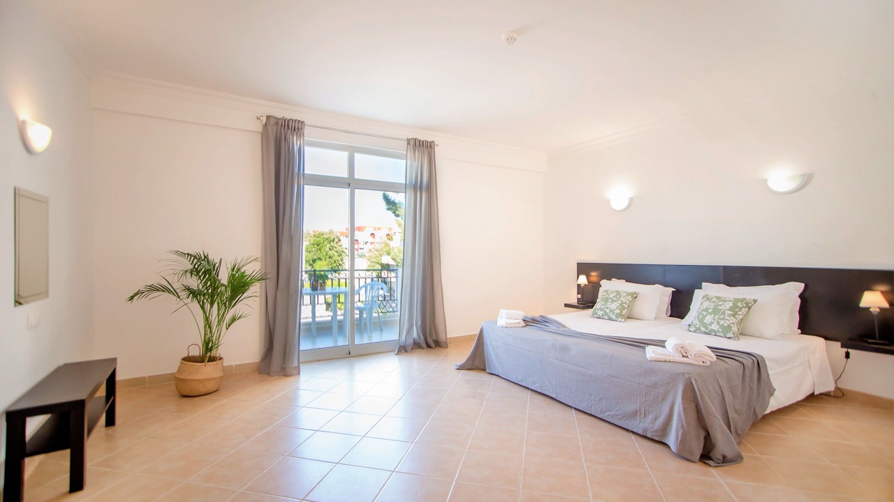 Photo of Bedroom in Oura