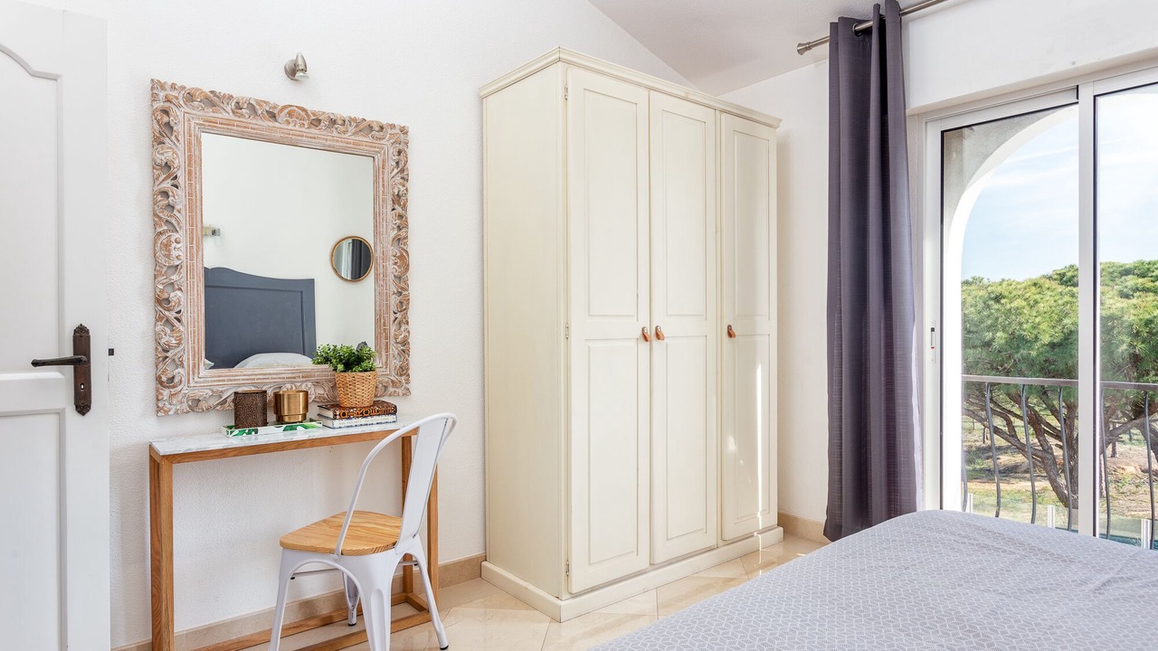 Photo of Bedroom in Vale do Garrao