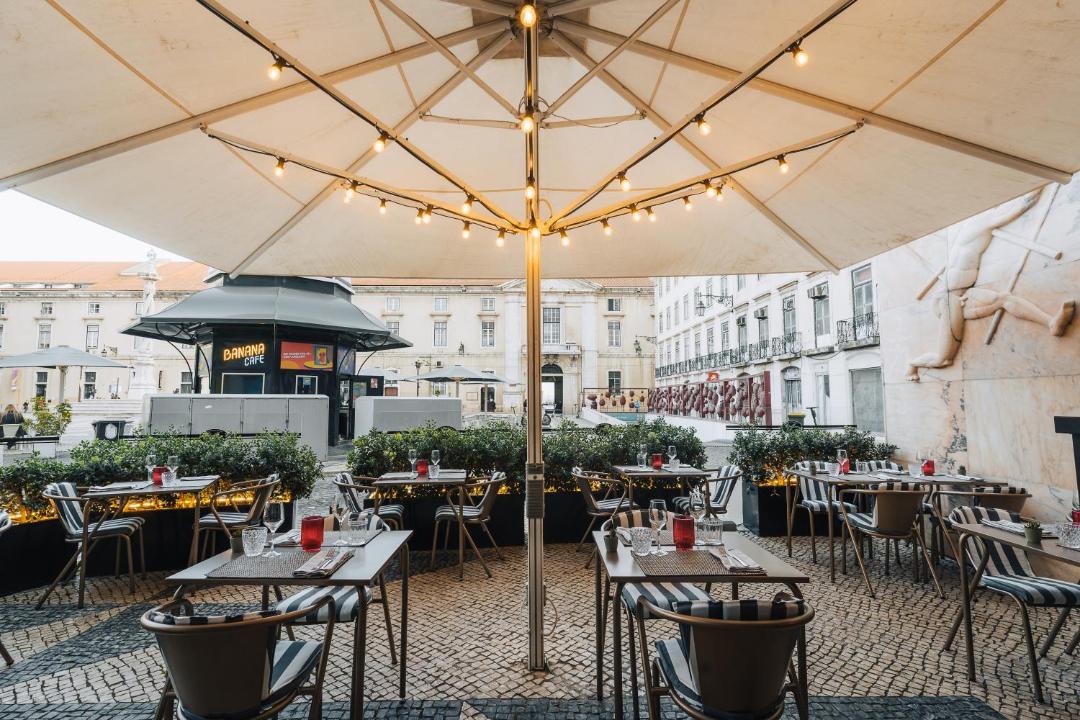 Photo of Others in Chiado
