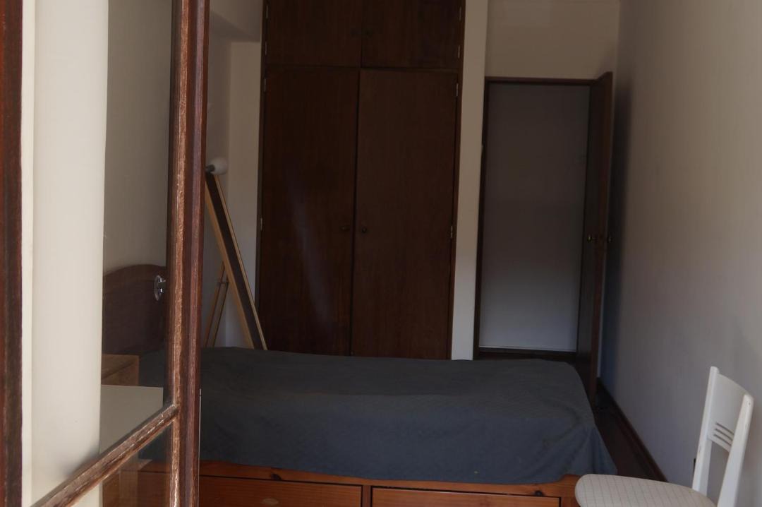 Photo of Bedroom in Alges