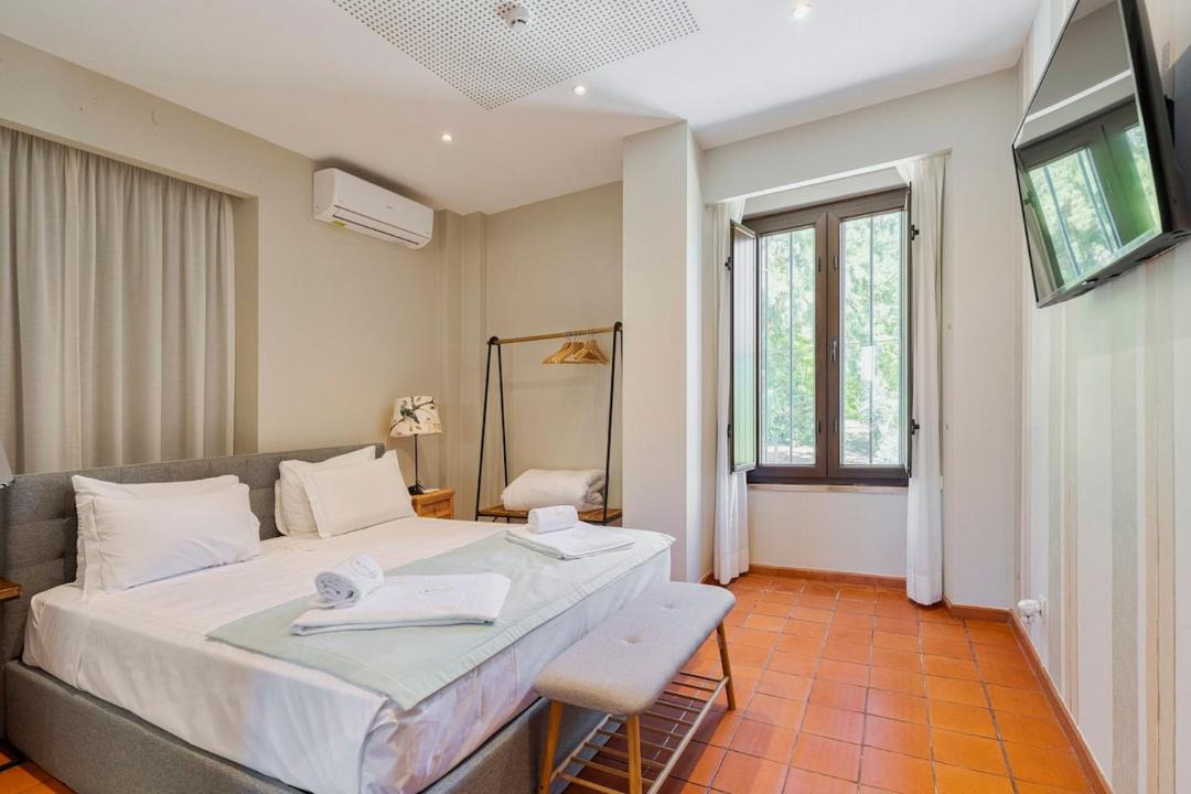 Photo of Bedroom in Setubal