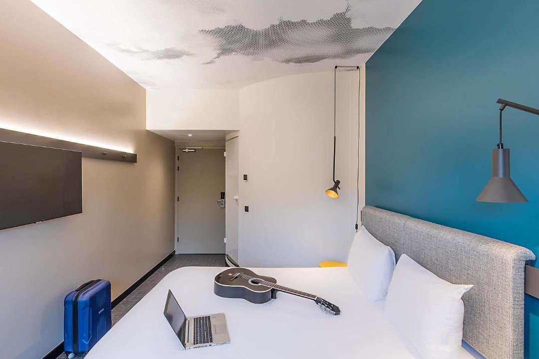 Photo of Bedroom in Linda-a-Velha