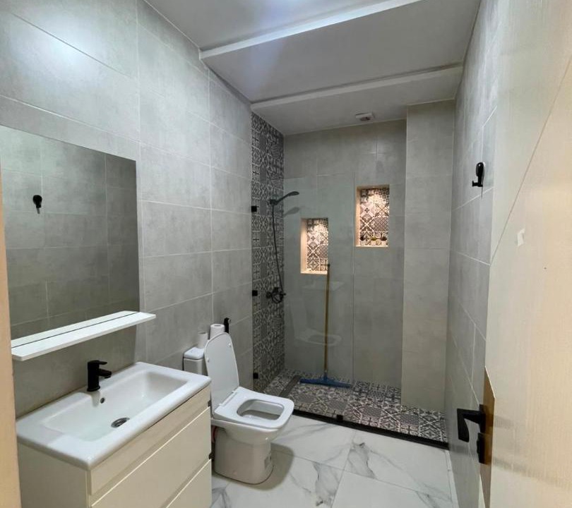 Photo of Bathroom in Azla