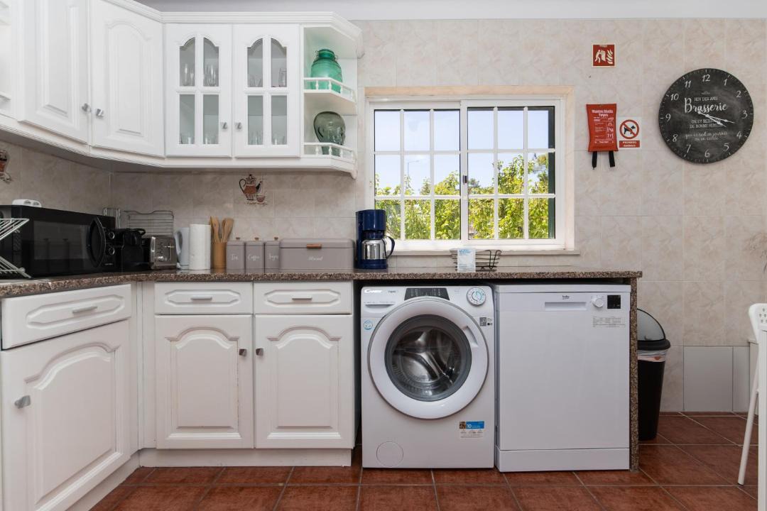Photo of Kitchen in Lagoa de Albufeira