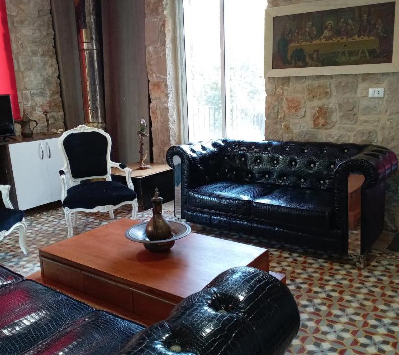 Photo of Livingroom in Deir al Qamar