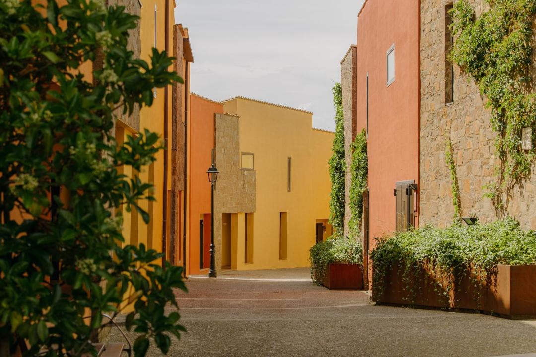 Photo of Others in Cardona