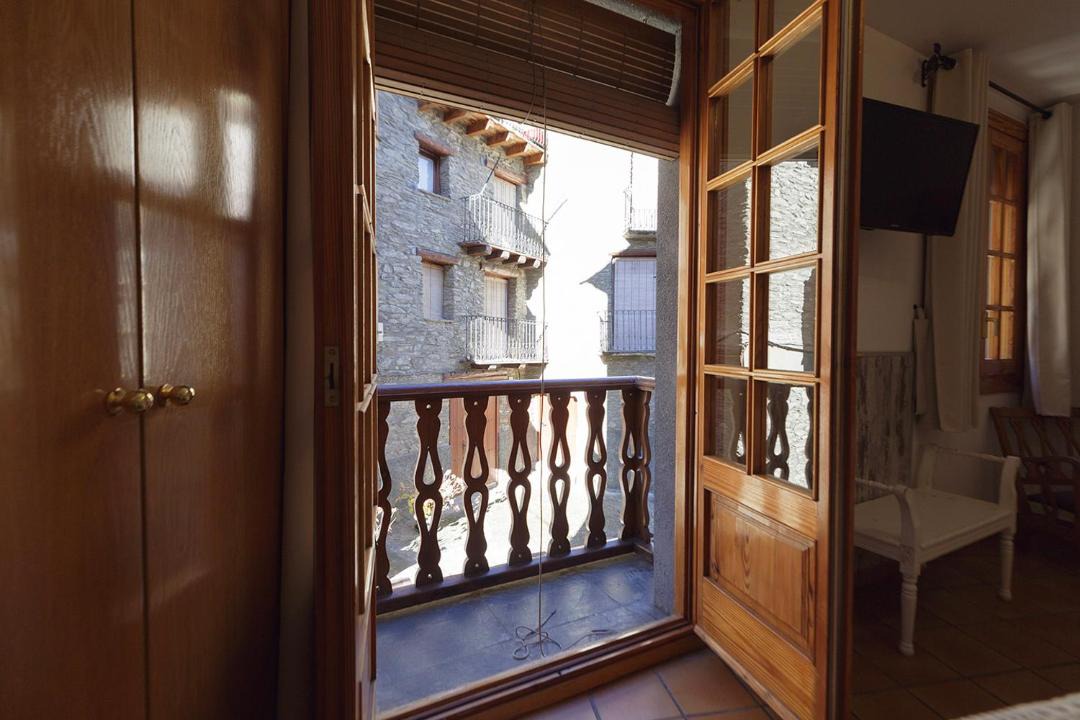 Photo of Others in Llavorsi