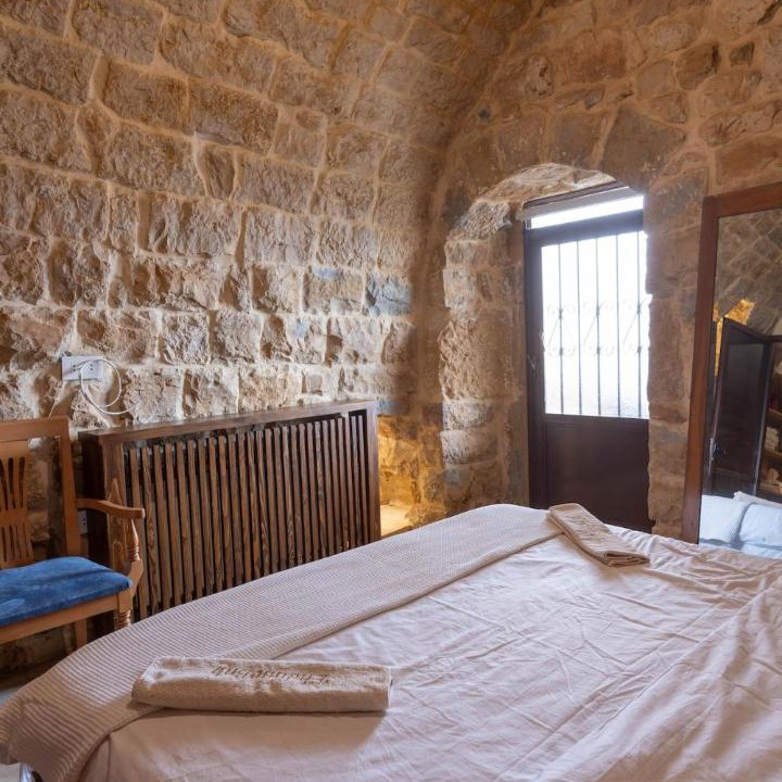 Photo of Bedroom in Ehden