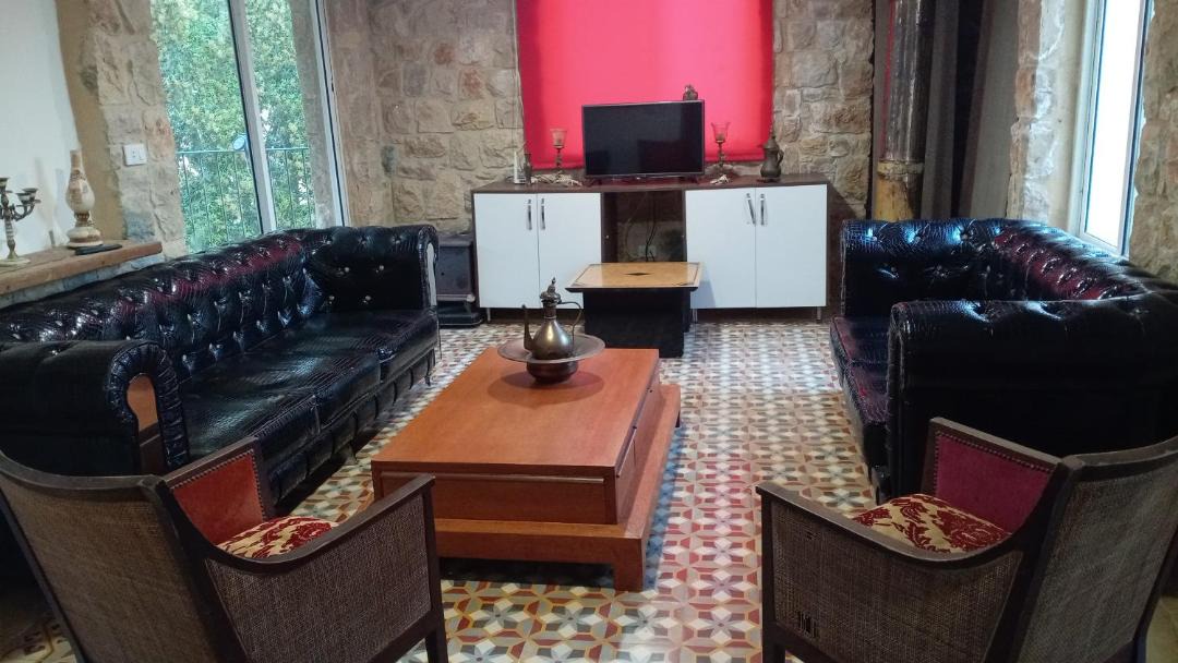 Photo of Livingroom in Deir al Qamar