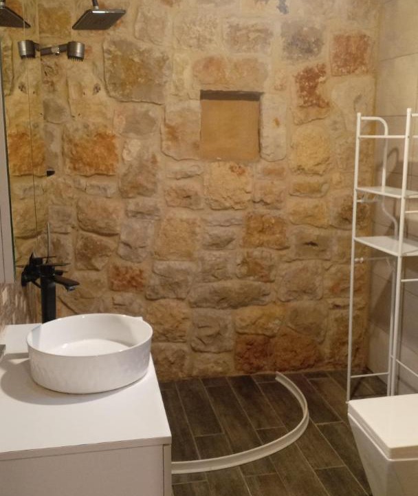 Photo of Bathroom in Deir al Qamar