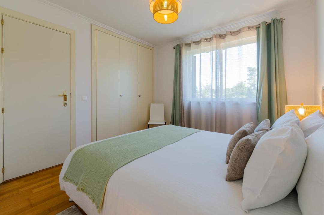 Photo of Bedroom in Charneca de Caparica e Sobreda