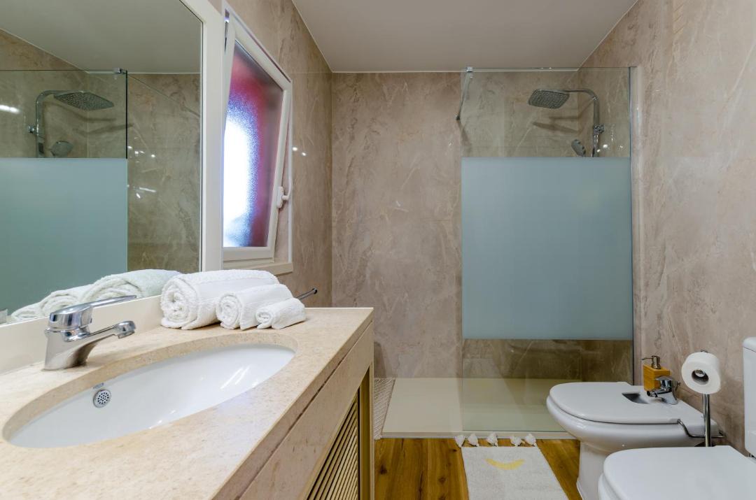 Photo of Bathroom in Charneca de Caparica e Sobreda