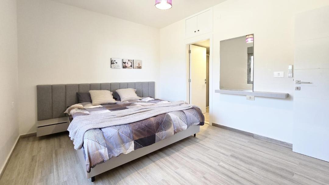 Photo of Bedroom in Tabarja