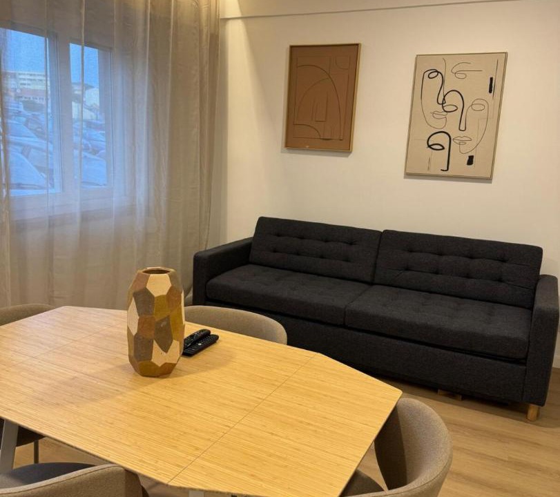 Photo of Livingroom in Linda-a-Velha