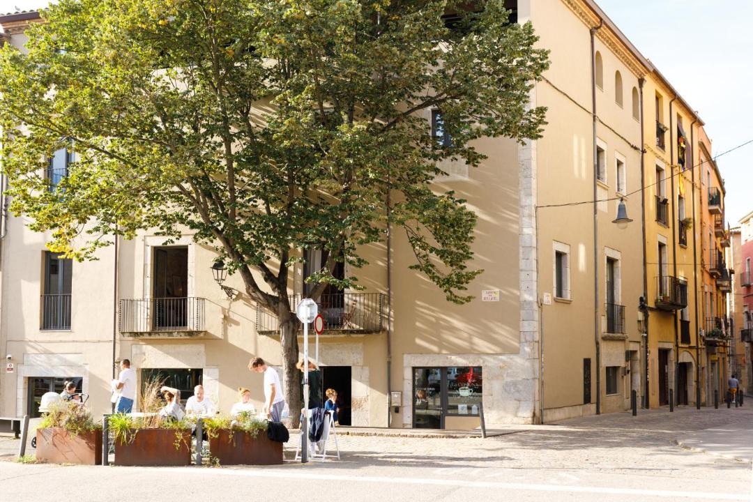 Photo of Others in Barri Vell