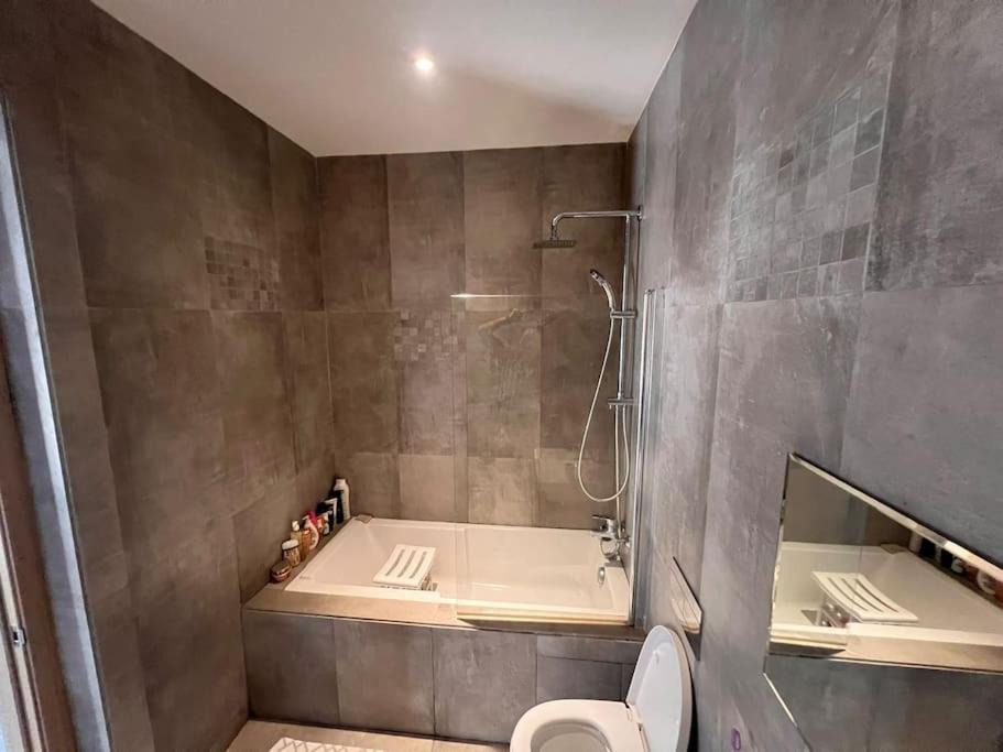 Photo of Bathroom in Tamariss