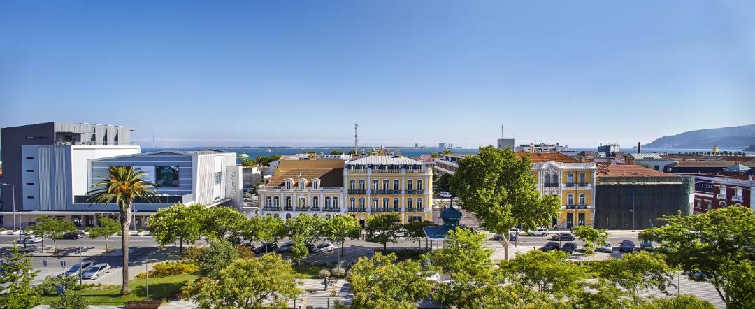 Photo of Buildings in Setubal