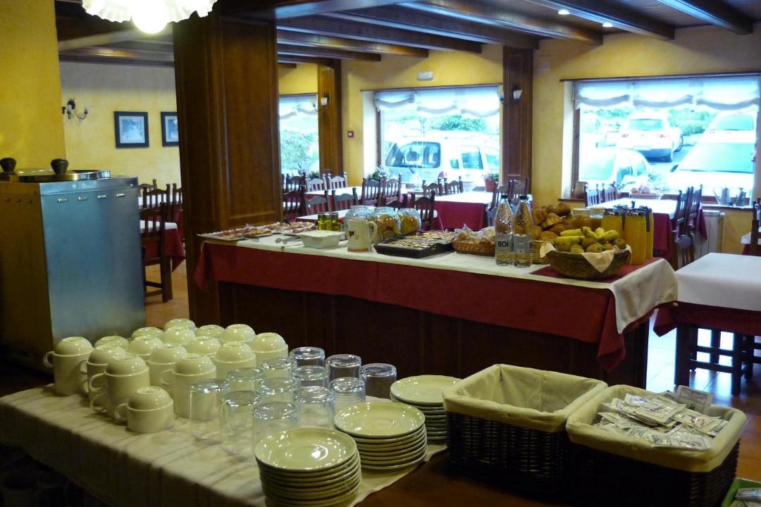 Photo of Others in Taull