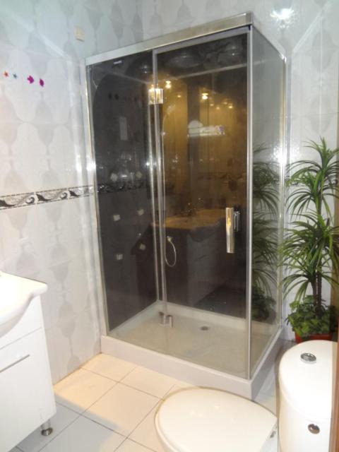 Photo of Bathroom in Belvedere