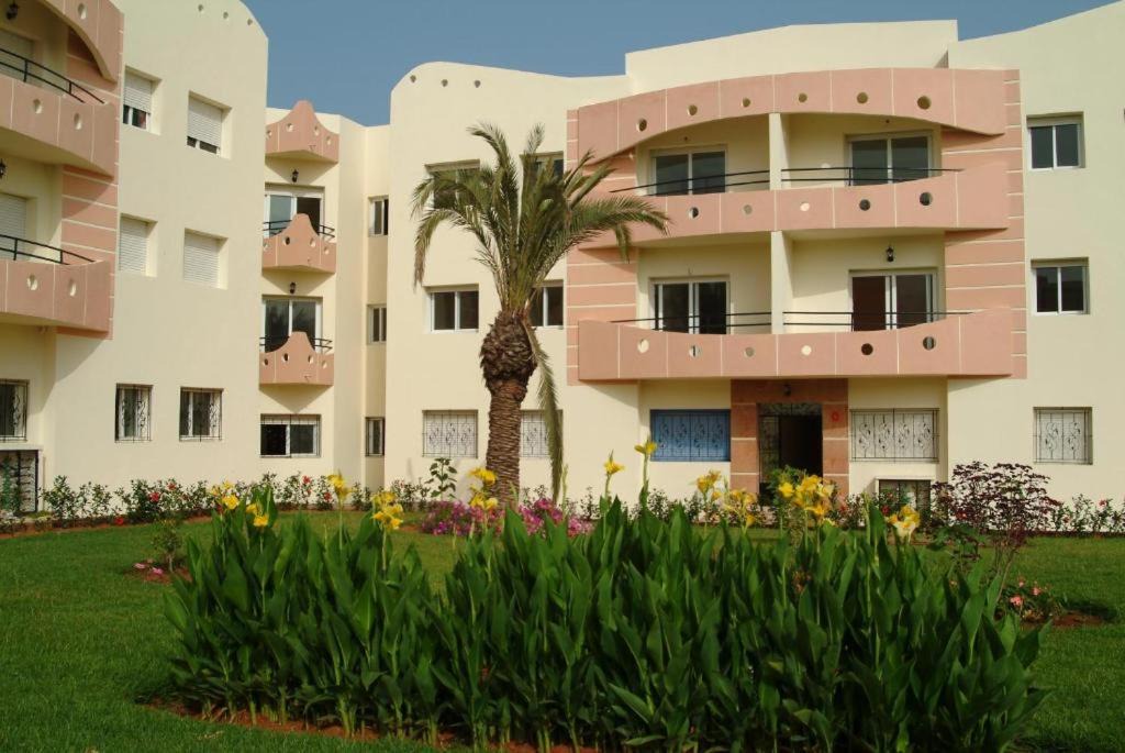 Photo of Buildings in Pont Blondin