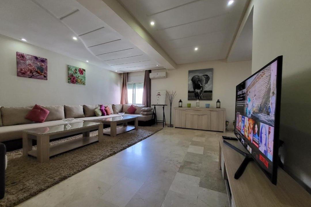 Photo of Livingroom in LA GIRONDE