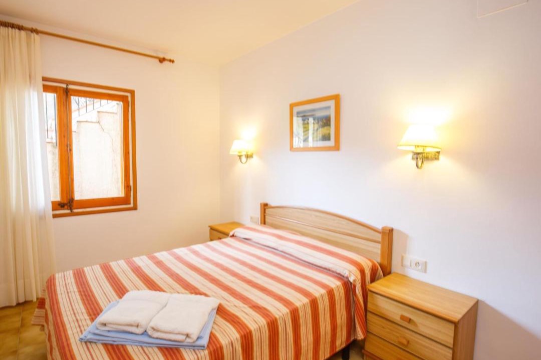 Photo of Bedroom in Pals