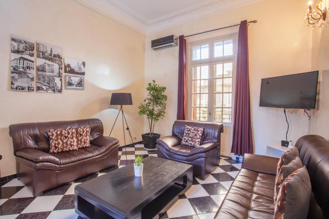Photo of Livingroom in LA GIRONDE