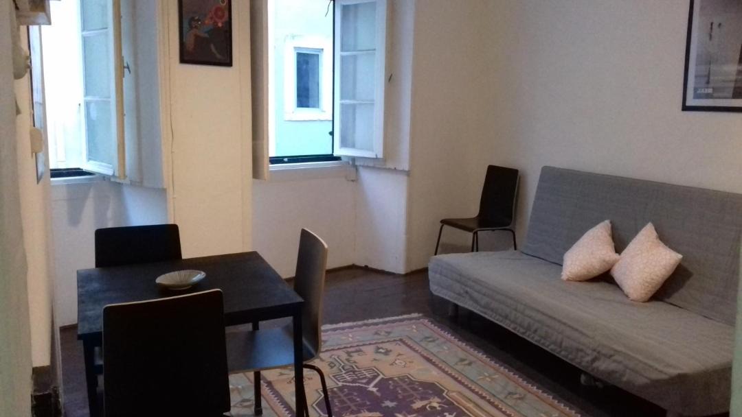 Photo of Livingroom in Sacramento
