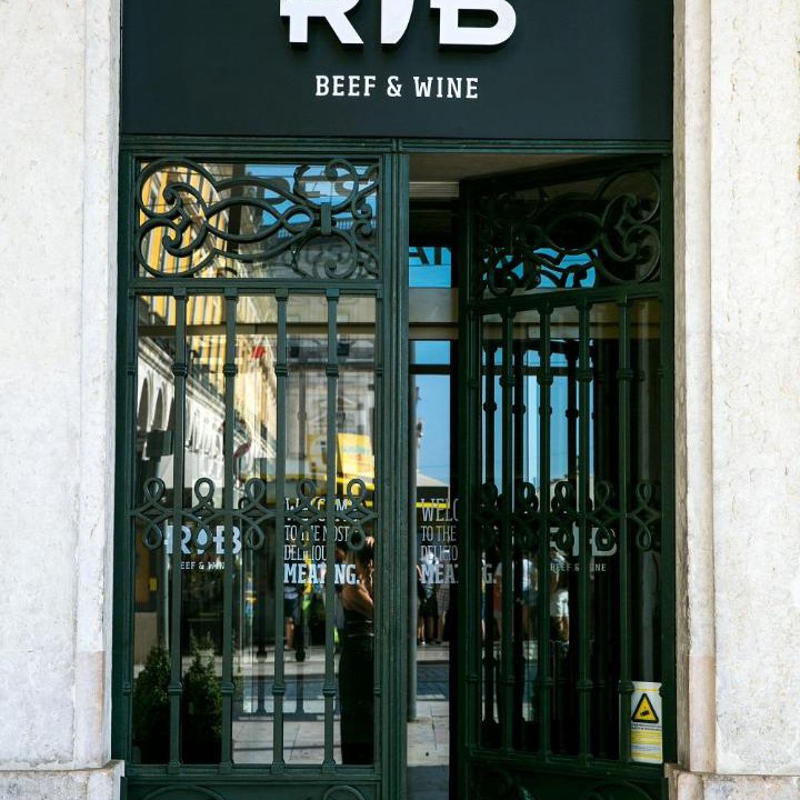 Photo of Others in Chiado
