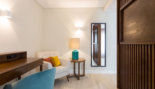 Standard Room, 1 Queen Bed