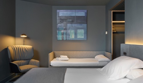 Double Room, Balcony