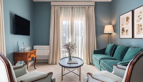 Royal Studio Suite and SPA Access