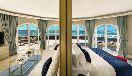 Panorama Sea View Suite