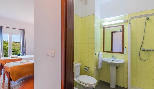 Twin Room, Private Bathroom