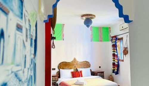 Deluxe Double Room, Non Smoking, Housekeeping