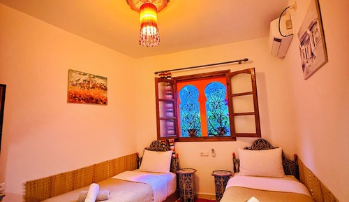 Superior Twin Room, Non Smoking, Housekeeping