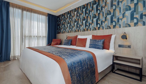 Deluxe Double Room, Balcony (Vistas Mar/Ciudad)
